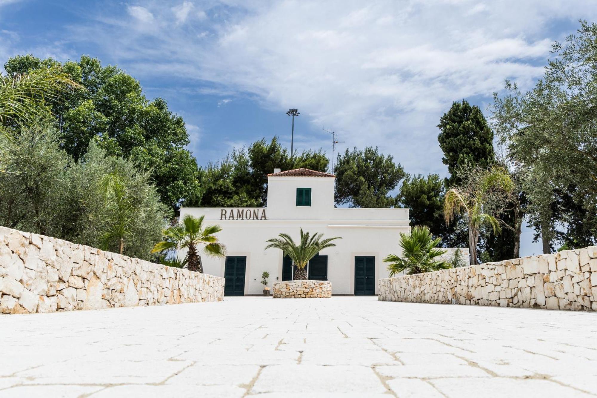 Villa Ramona Noicattaro Exteriör bild